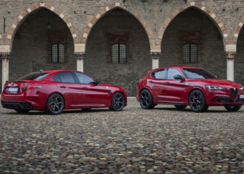 Alfa Romeo Giulia Quadrifoglio (left), Stelvio Quadrifoglio (right)